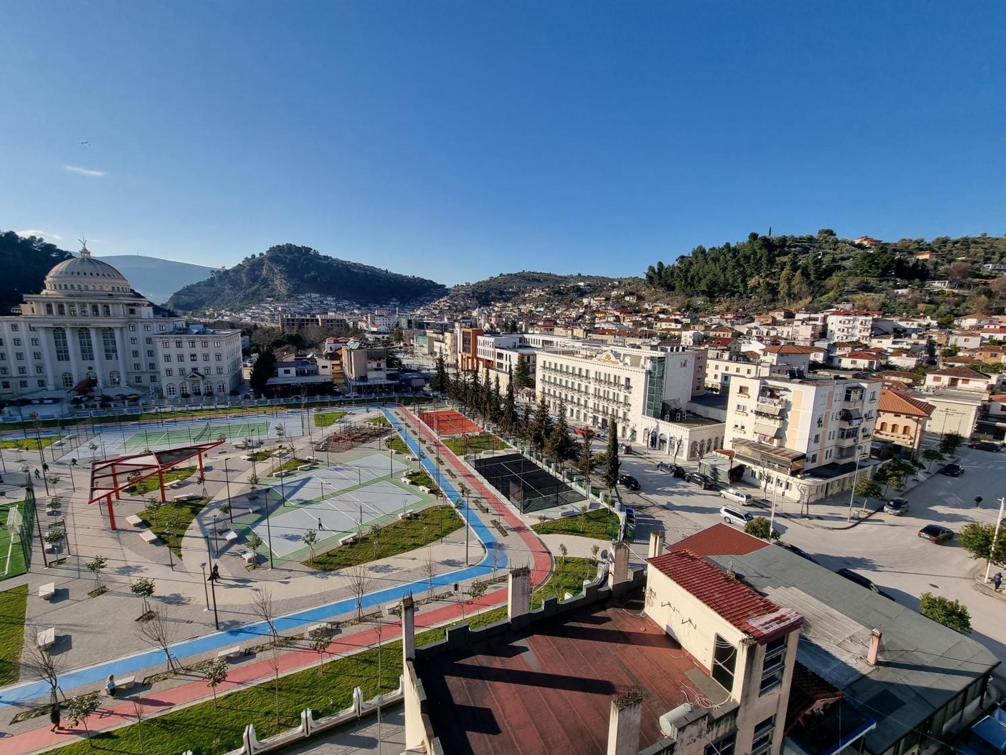 Kc Apartment Berat Exterior photo
